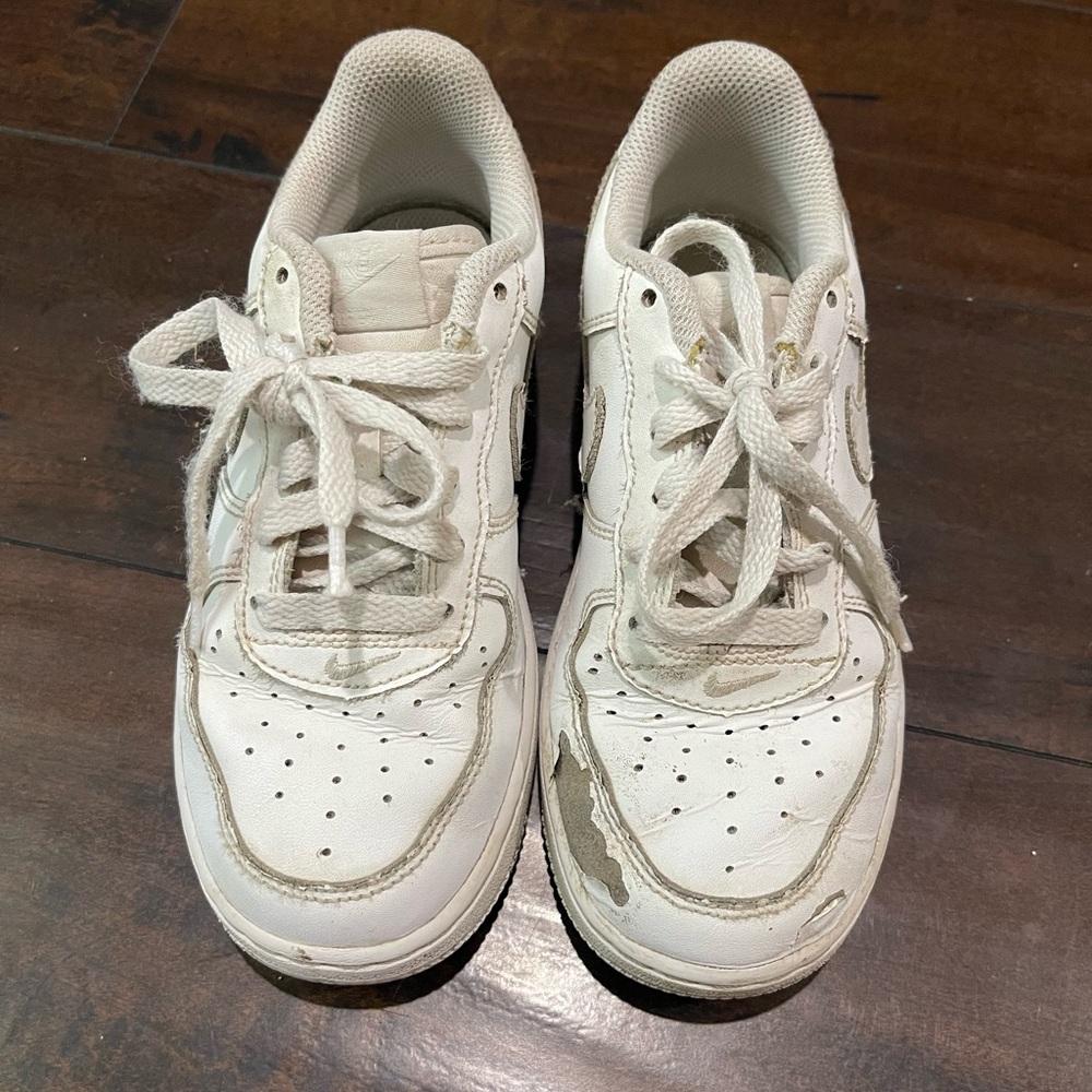 Nike 1Y sneakers